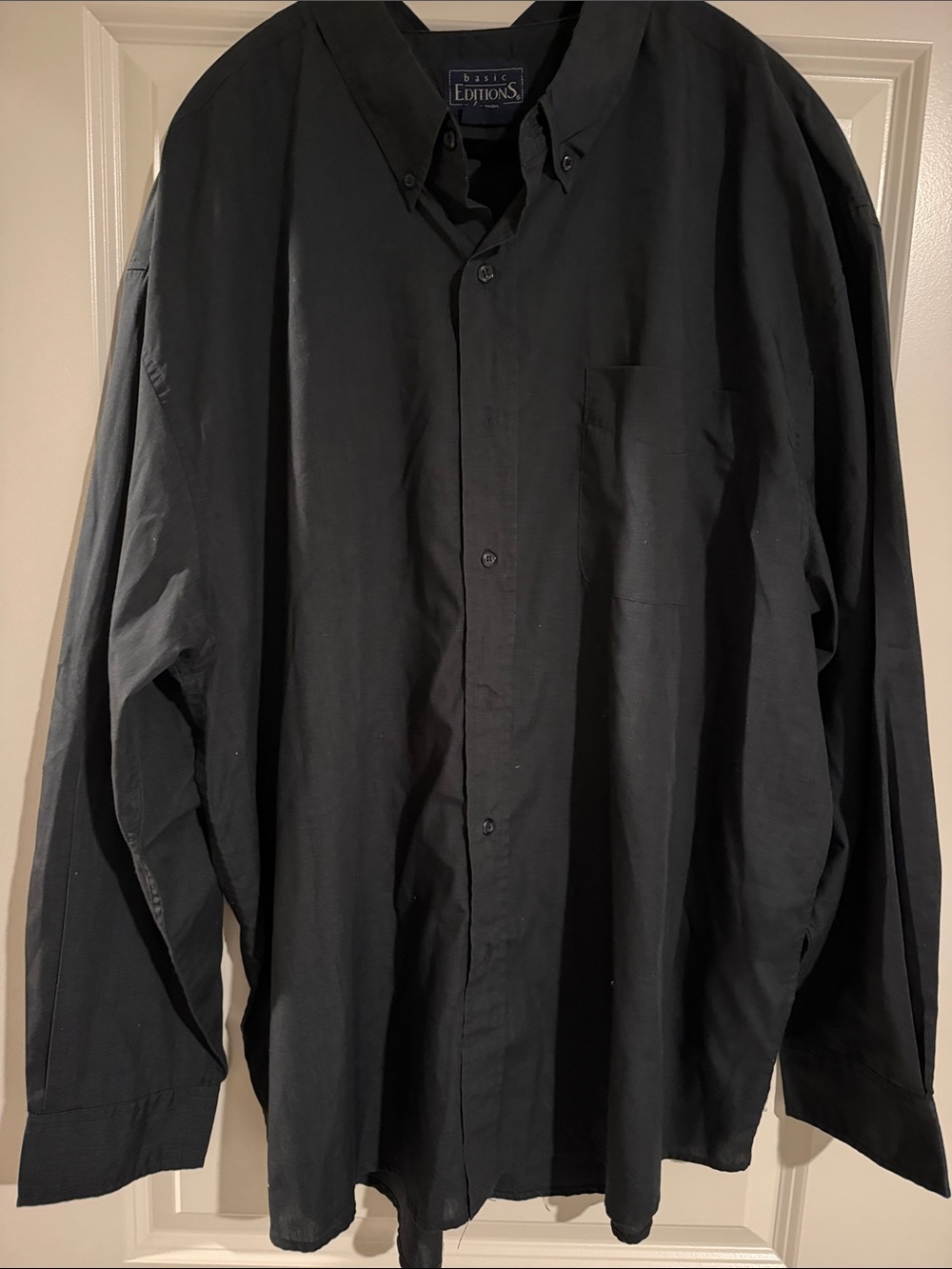 Basic Editions Black Men's Button-Down Dress Shirt